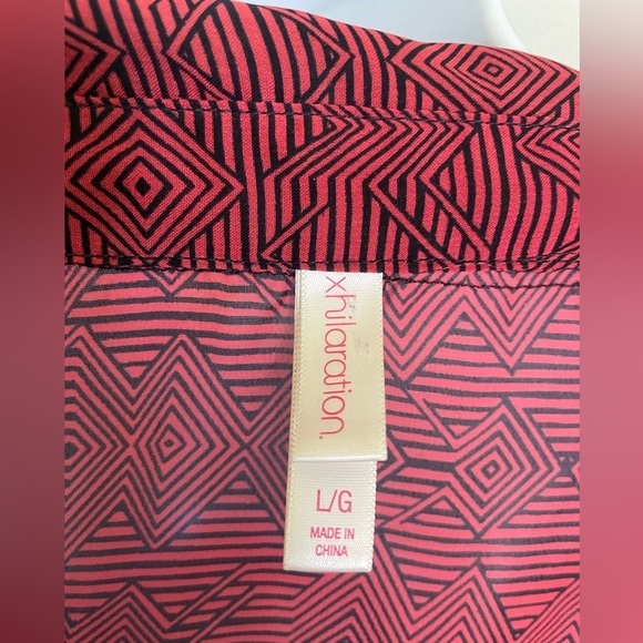 Xhilaration Red Sheer Geometric Print Sleeveless Collard Blouse Heart Cutouts - Picture 3 of 6